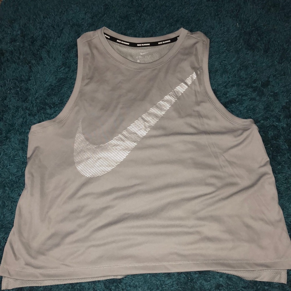 Nike workout tank
